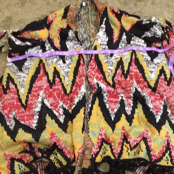 Sweater - Picture 3 of 7